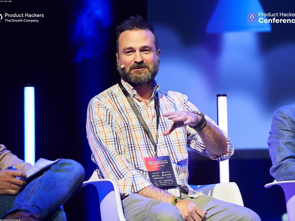 ការប្រៀបធៀបវិធីប្រើប្រាស់របស់ក្រុមហ៊ុនសំរាប់ការប្រកួតផ្សារ