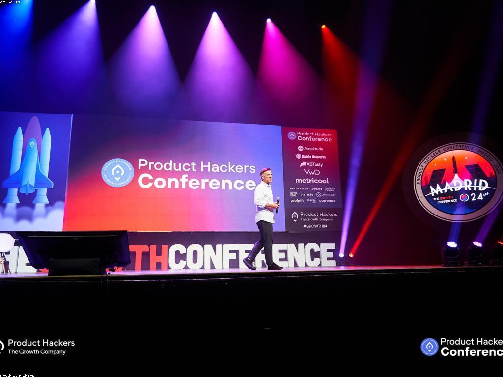 ការប្រៀបធៀបវិធីប្រើប្រាស់របស់ក្រុមហ៊ុនសំរាប់ការប្រកួតផ្សារ